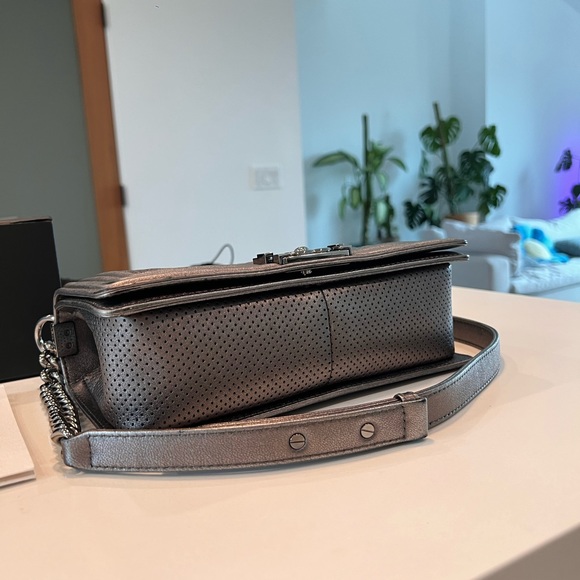 Chanel Boy - Picture 7 of 16